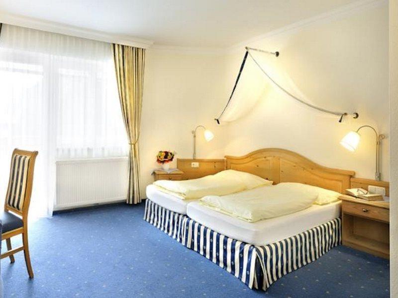 Hotel Ferienwelt Kristall Рауріс Екстер'єр фото